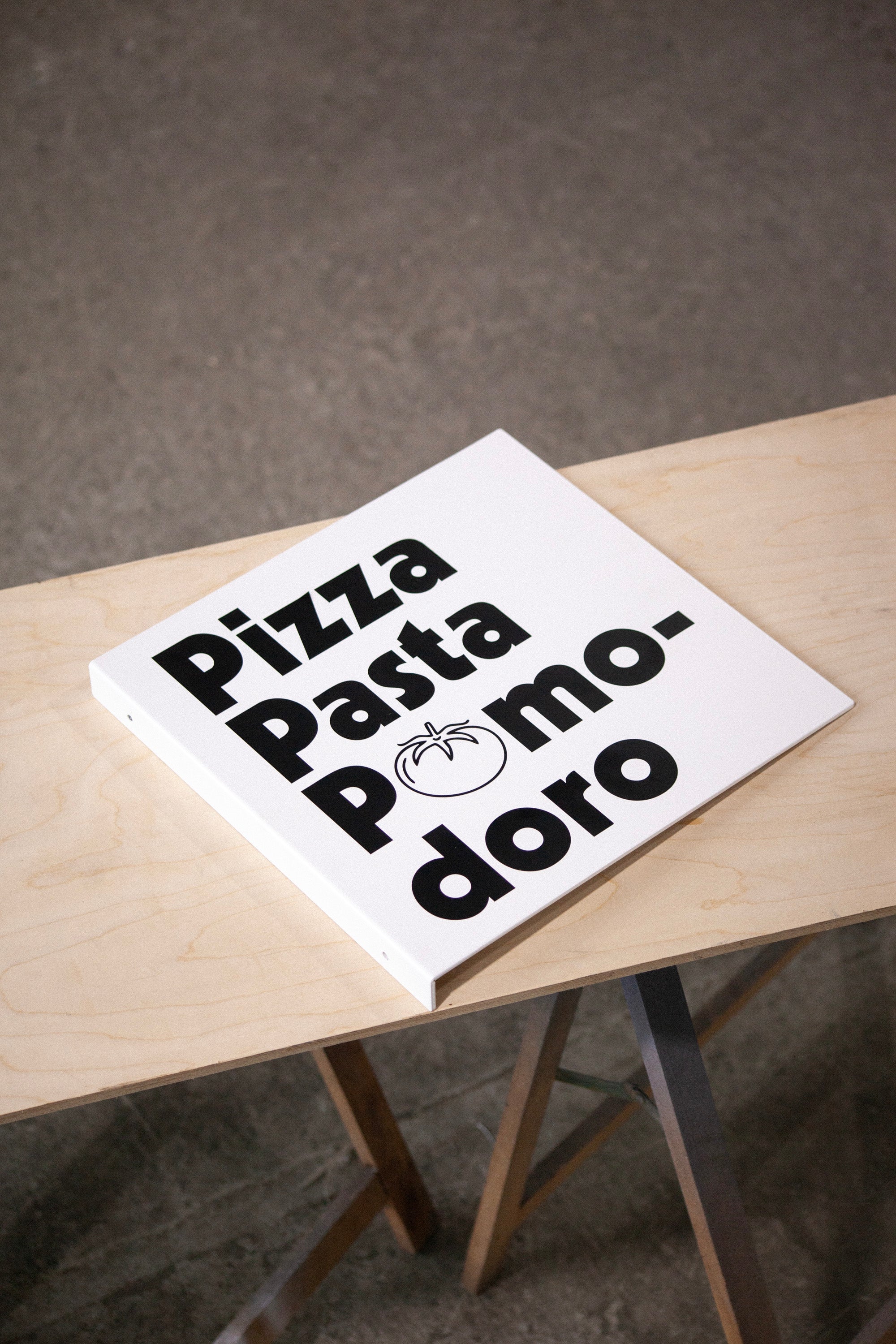 Quadratisches Auslegerschild 400×400 mm